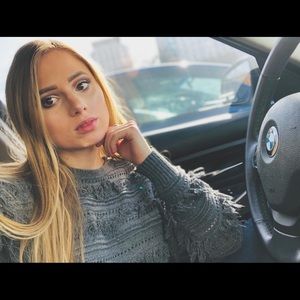 Meet your Posher, Amanda